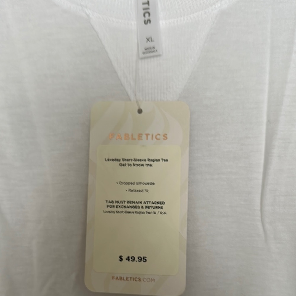 NWT FABLETICS Short Raglan Sleeve Crop Tee, Sz XL, in White - Picture 2 of 10